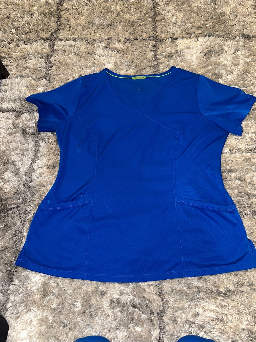 Women’s scrub top